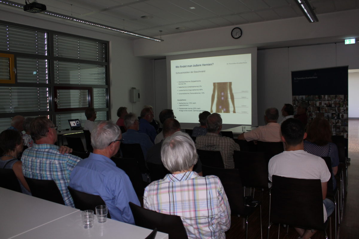01.07.2019 | Hernienchirurgie – Patientenveranstaltung in der Gesamtschule in Much